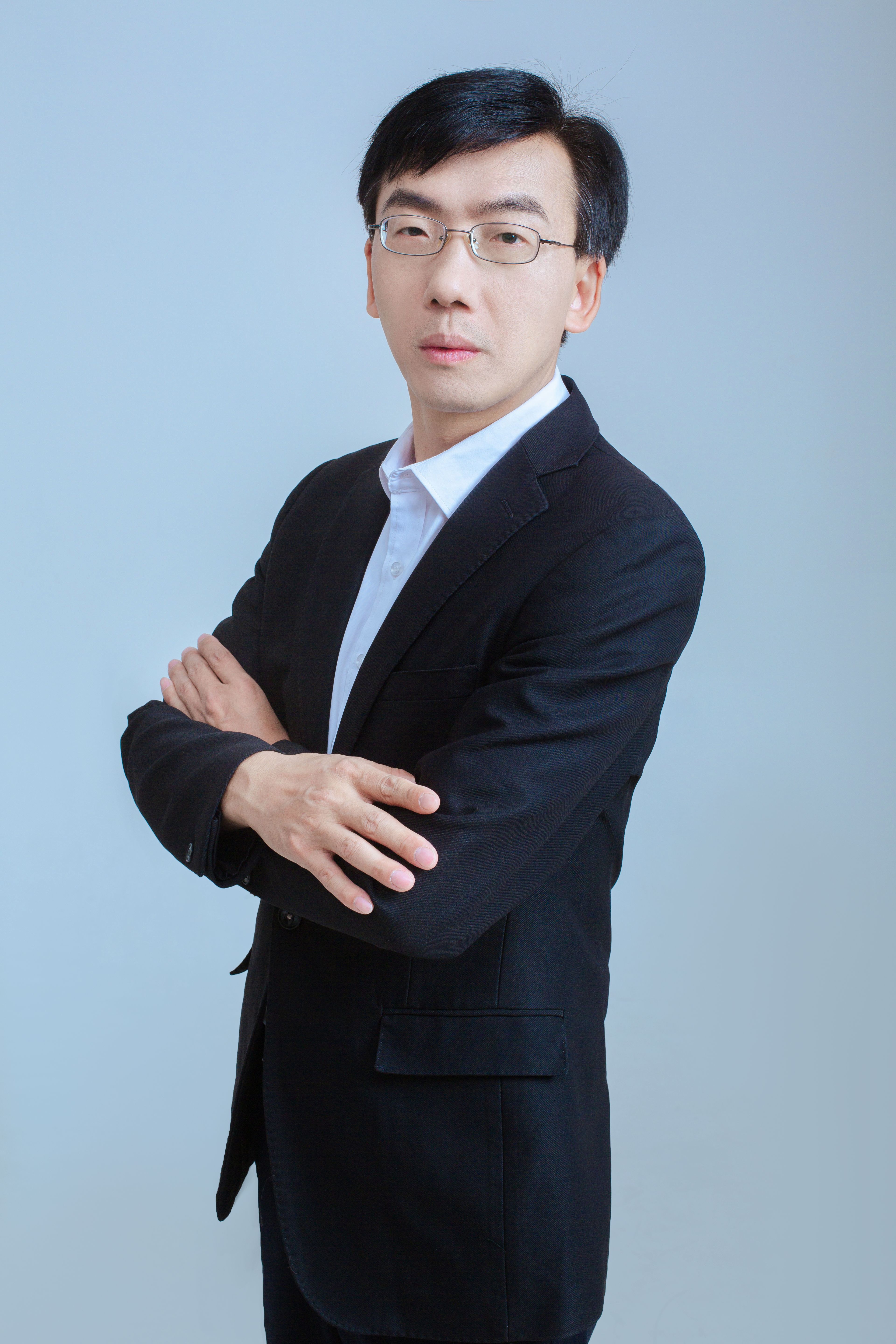 褚晓锐 褚晓锐