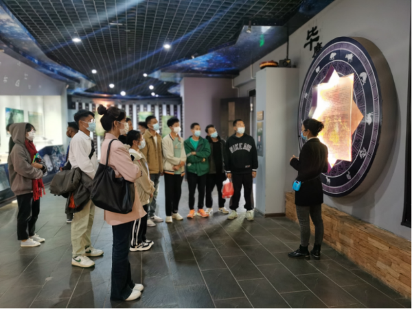图片1 图片1